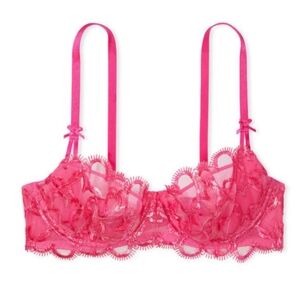 🦋Victoria Secret Sheer Heart Bra